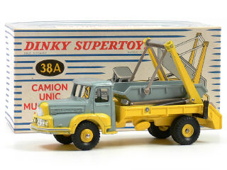 Lot 1188 - DINKY TOYS FRANCE (1)