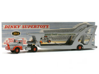 Lot 1189 - DINKY TOYS FRANCE (1)