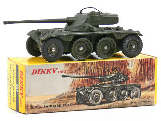Lot 1271 - DINKY TOYS FRANCE (1)