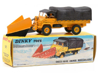 Lot 1228 - DINKY TOYS FRANCE (1)