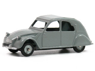 Lot 974 - DINKY JUNIOR (1)