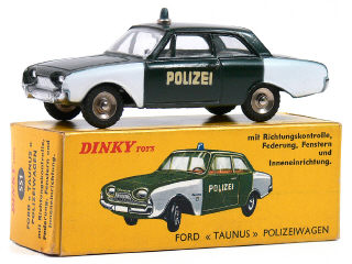 Lot 1013 - DINKY TOYS FRANCE (1)