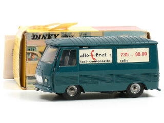 Lot 1223 - DINKY TOYS FRANCE (1)