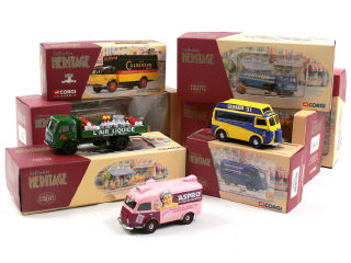 Lot 684 - CORGI TOYS (GB) (8)