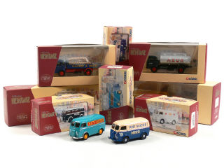 Lot 679 - CORGI TOYS (GB) (8)