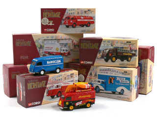 Lot 683 - CORGI TOYS (GB) (8)