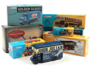 Lot 705 - CORGI TOYS (GB) (10)