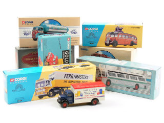 Lot 672 - CORGI TOYS (GB) (8)