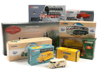Lot 703 - CORGI TOYS (GB) (9)