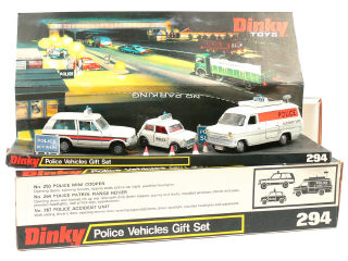 Lot 1473 - DINKY TOYS GB (1)