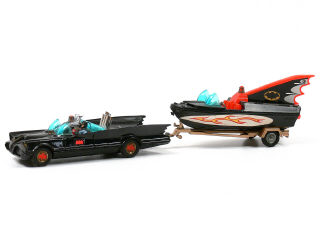 Lot 615 - CORGI TOYS (GB) (2)