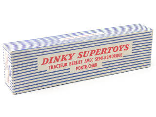 Lot 439 - DINKY TOYS FRANCE (1)