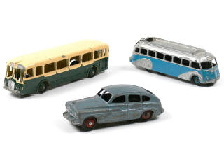 Lot 497 - DINKY TOYS FRANCE (3)
