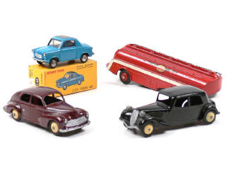 Lot 512 - DINKY TOYS FRANCE (4)