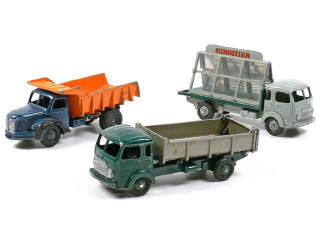 Lot 500 - DINKY TOYS FRANCE (3)