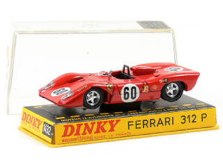 Lot 383 - DINKY TOYS FRANCE (1)