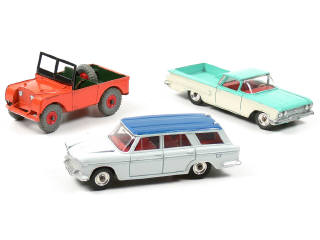 Lot 624 - DINKY TOYS GB (3)