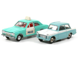 Lot 597 - DINKY TOYS GB (2)