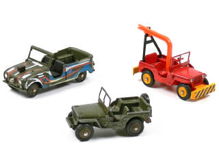 Lot 485 - DINKY TOYS FRANCE (3)