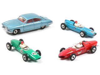 Lot 650 - DINKY TOYS GB (4)
