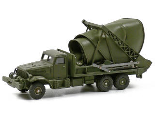 Lot 438 - DINKY TOYS FRANCE (1)