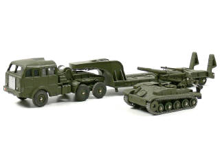 Lot 480 - DINKY TOYS FRANCE (2)