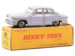 Lot 368 - DINKY TOYS FRANCE (1)