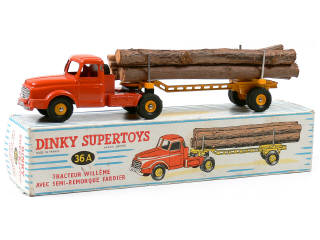 Lot 419 - DINKY TOYS FRANCE (1)