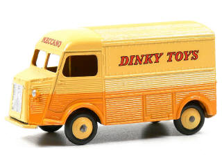 Lot 395 - DINKY TOYS (FRANCE) (1)