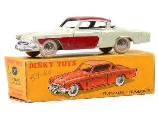 Lot 485 - DINKY TOYS FRANCE (1)