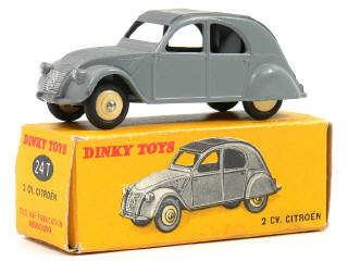 Lot 468 - DINKY TOYS (FRANCE) (1)