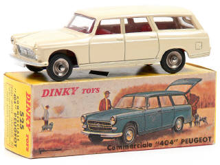 Lot 563 - DINKY TOYS FRANCE (1)