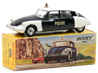 Lot 567 - DINKY TOYS FRANCE (1)