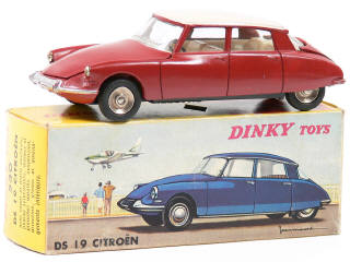 Lot 568 - DINKY TOYS FRANCE (1)