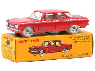 Lot 523 - DINKY TOYS FRANCE (1)