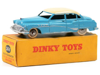 Lot 478 - DINKY TOYS FRANCE (1)