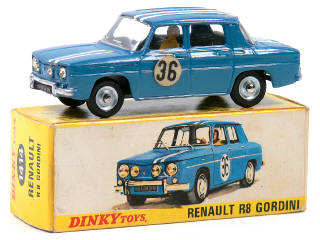 Lot 595 - DINKY TOYS FRANCE (1)