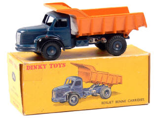 Lot 214 - DINKY TOYS FRANCE (1)
