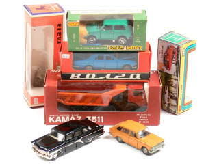 Lot 257 - DIVERS (URSS) (5)