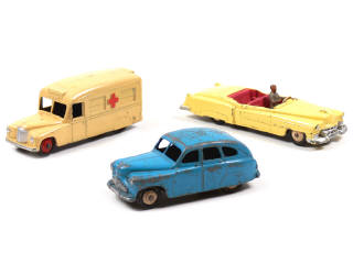Lot 416 - DINKY TOYS GB (3)