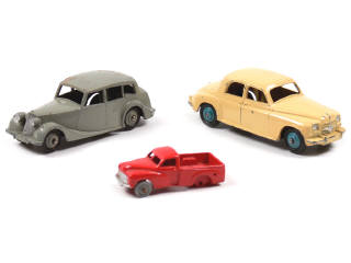 Lot 423 - DINKY TOYS GB (3)