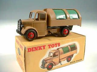 Lot 563 - DINKY TOYS GB (1)