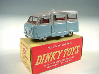 Lot 565 - DINKY TOYS GB (1)