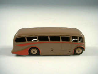 Lot 560 - DINKY TOYS GB (1)
