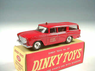 Lot 217 - DINKY TOYS GB (1)