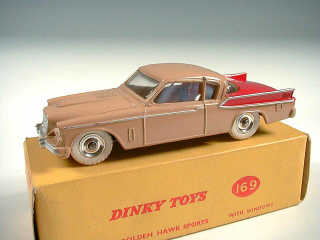 Lot 791 - DINKY TOYS (GB) (1)