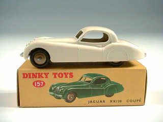 Lot 702 - DINKY TOYS (GB) (1)