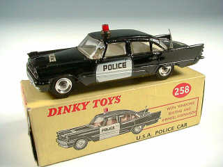 Lot 688 - DINKY TOYS GB (1)