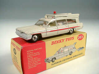 Lot 706 - DINKY TOYS GB (1)