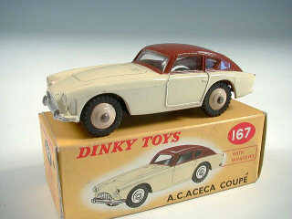 Lot 717 - DINKY TOYS (GB) (1)